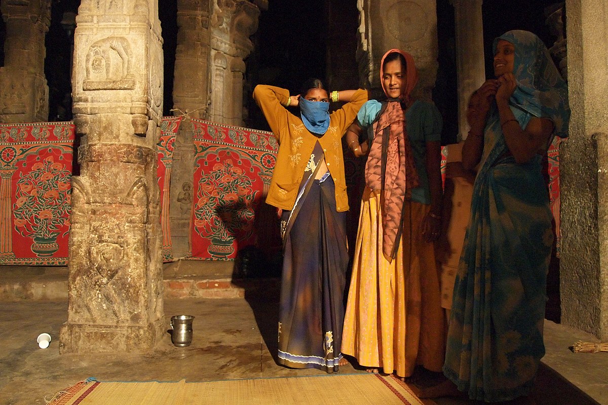 Anaemia prevalence among women of reproductive age (15 to 49 years of age) will fall from 53% to 39.5% if India’s clean air targets are met. Photo by Vyacheslav Argenberg/Wikimedia Commons.