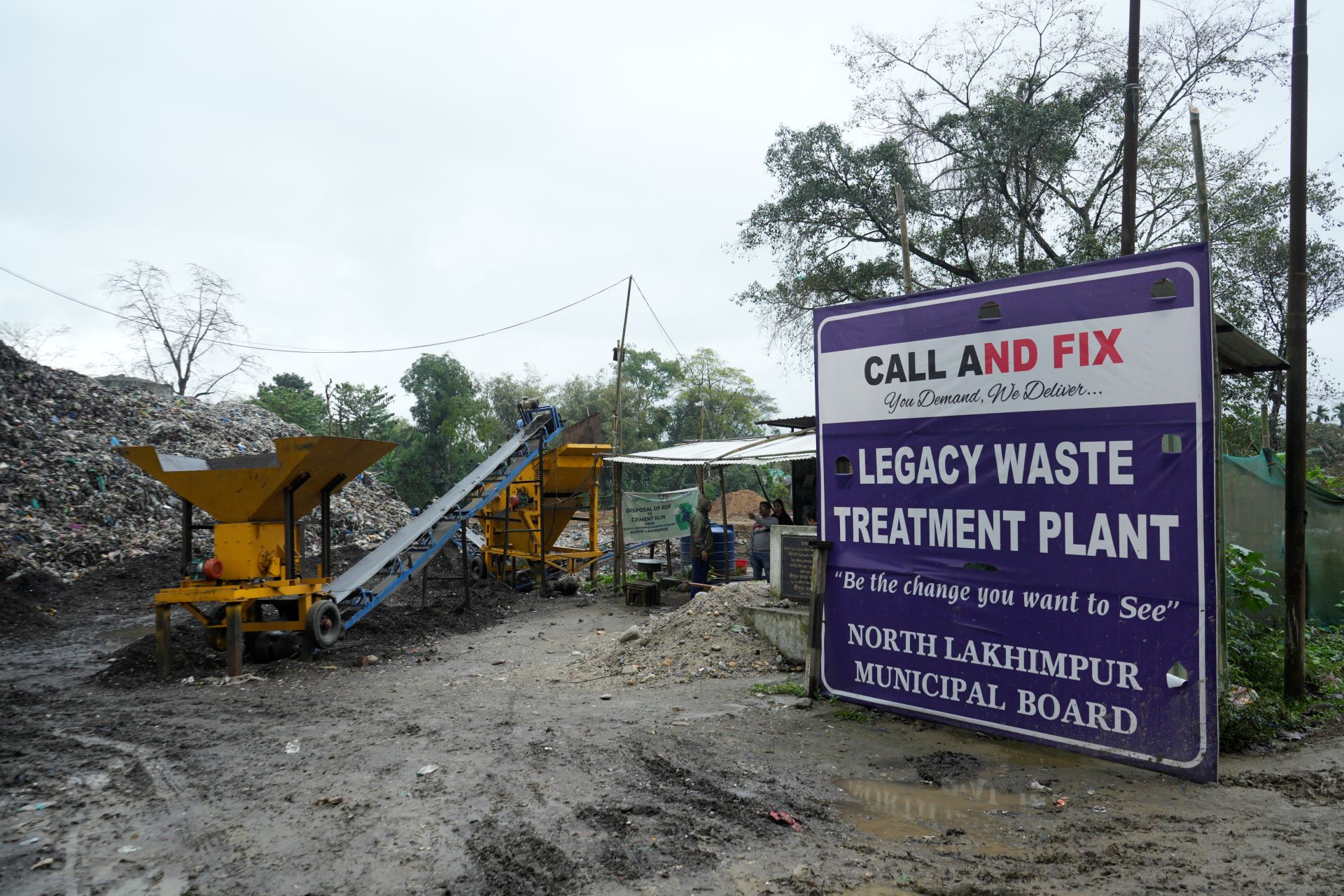 The entire legacy waste was treated and has been converted to RDF and organic manure. The RDF is sent to a cement factory while the organic manure is used as fertilizer by farmers. Photo by Surajit Sharma/Mongabay India