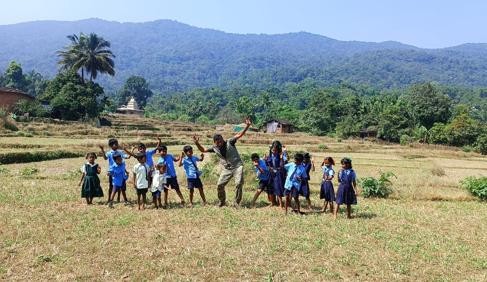 While scientists and policy advocates serve a vital role, Holla believes that working with tribal children and enabling them to reclaim and share their traditional knowledge is a powerful form of ecological resistance. Image courtesy of Sahyadri Sanchaya.