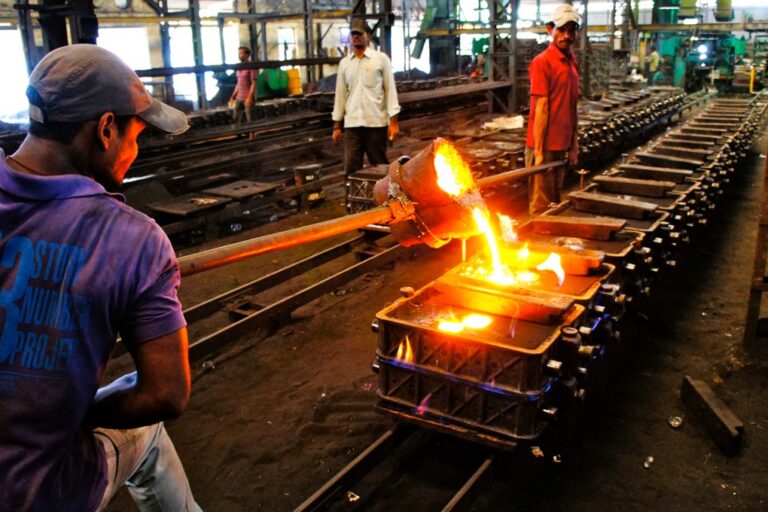 A foundry in Hyderabad. Corporations in India are largely supportive of science-aligned climate policy, including those in the metals, mining, and energy sectors. Image by Rajesh Pamnani via Flickr (CC BY-NC-ND 2.0).