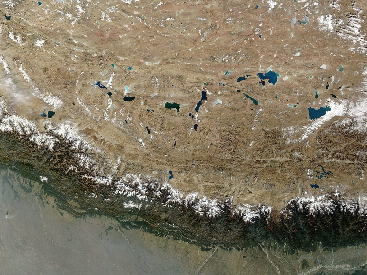 An image of the Tibetan plateau, which lies north of the snow-capped Himalayas. Image by National Aeronautics and Space Administration (NASA) via Public Domain.