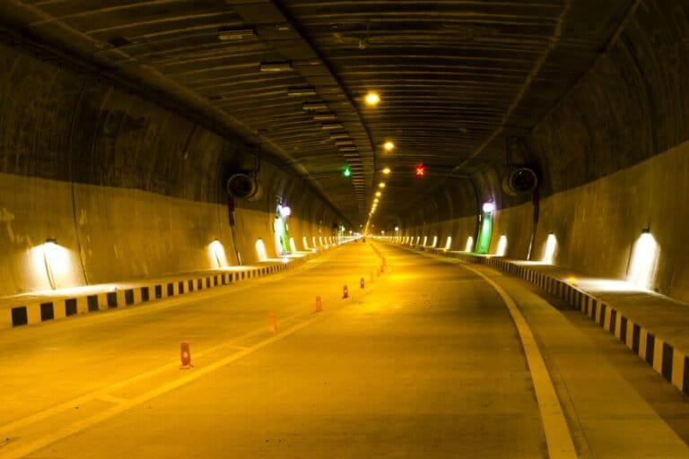 The Chenani-Nashri tunnel road. Representative image by Sidheeq via Wikimedia Commons (CC BY-SA 4.0).