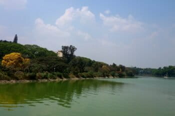 Ulsoor lake in Bengaluru. Image by Ramesh NG via Wikimedia Commons (CC BY-SA 2.0).