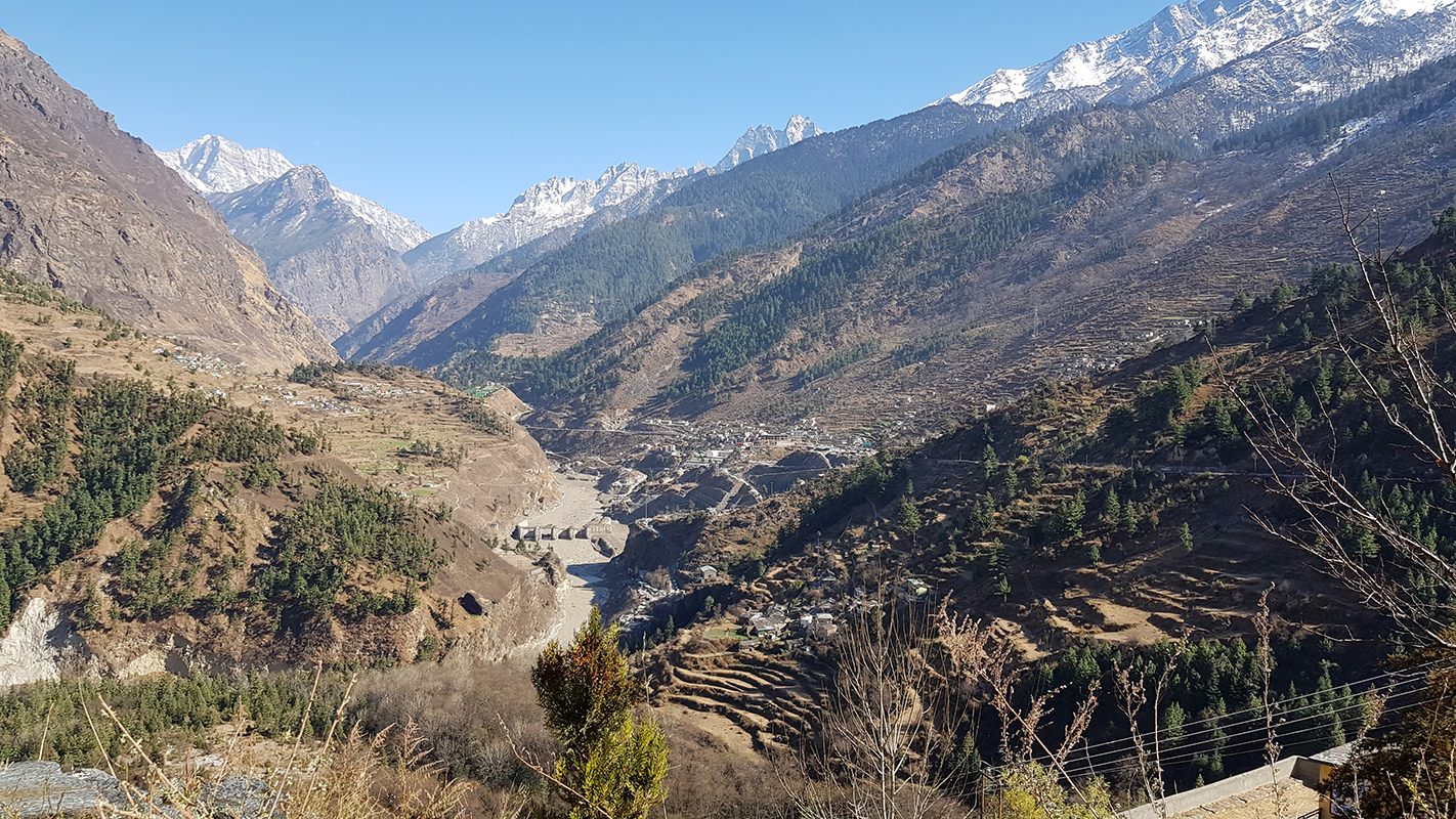 उत्तराखंड त्रासदी - चमोली में आए बाढ़ के बाद एनटीपीसी पनबिजली परियोजना को खासा नुकसान हुआ है। तस्वीर- हृदयेश जोशी