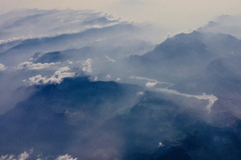 पश्चिमी घाट भारत के मानसून को आकार देने में महत्वपूर्ण भूमिका निभाते हैं। तस्वीर-मैक्स मार्टिन